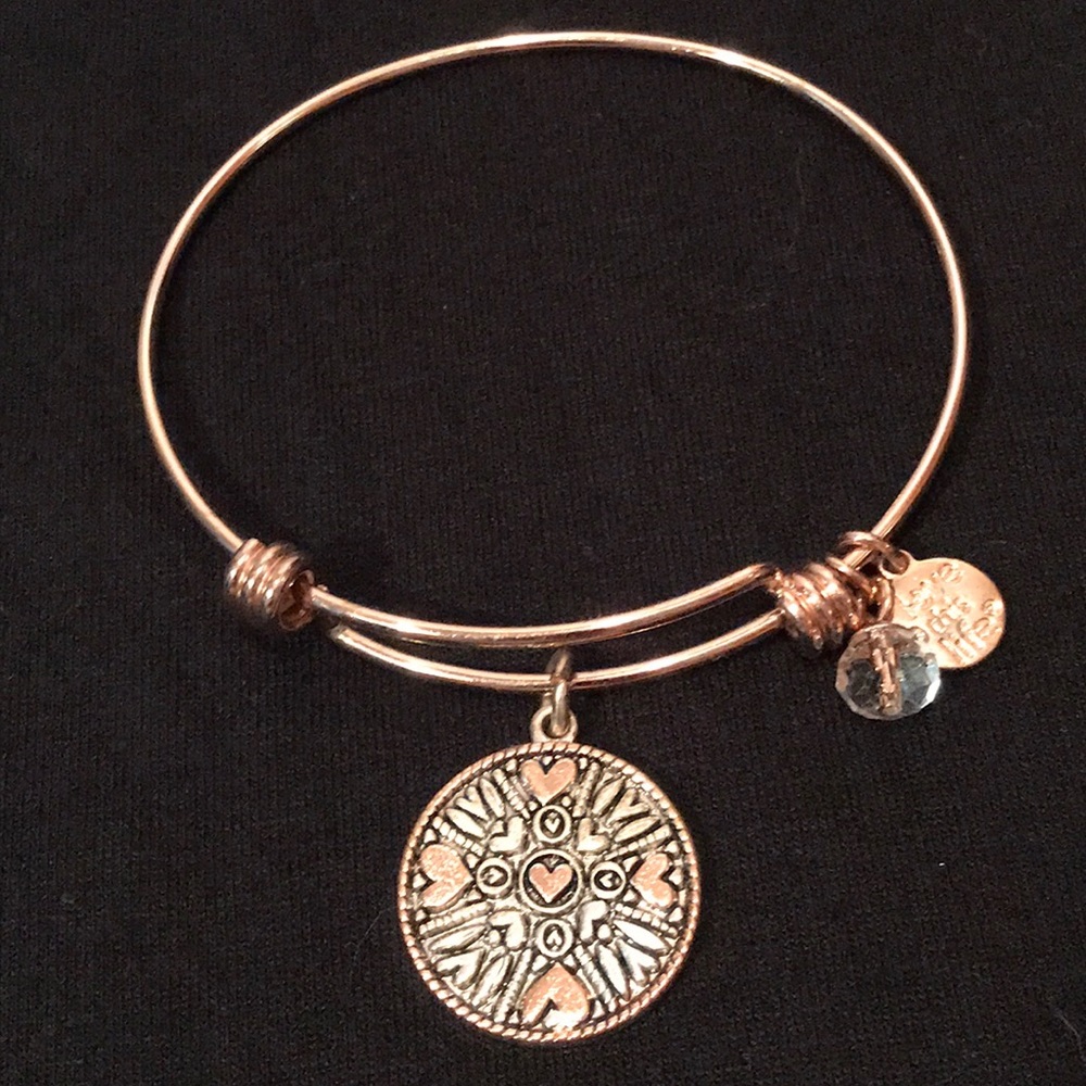 Mother/Daughter Rose Gold Tone Bracelet 💞 NWT